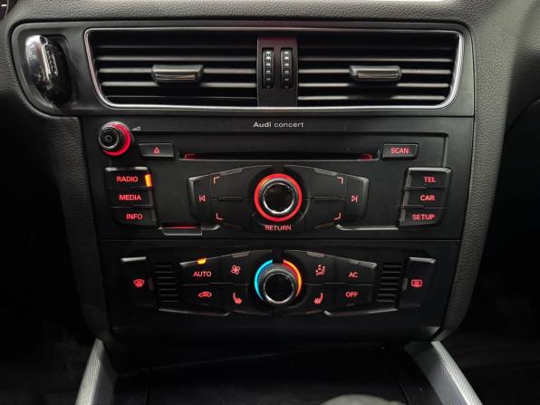 Audi Q5 I (8R) с пробегом 2011 года, цена 1 169 000 рублей, 407000 км, внедорожник, Автокод Объявления