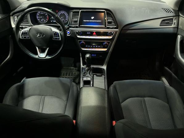Hyundai Sonata VII (LF) Рестайлинг с пробегом 2018 года, цена 1 545 000 рублей, 131028 км, седан, Автокод Объявления