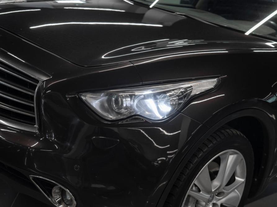 Infiniti QX70 Москва  - изображение 25