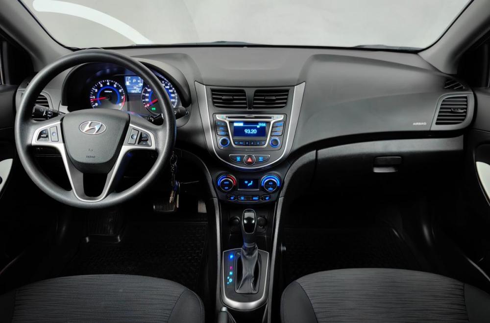 Hyundai Solaris I Рестайлинг Москва  - изображение 6