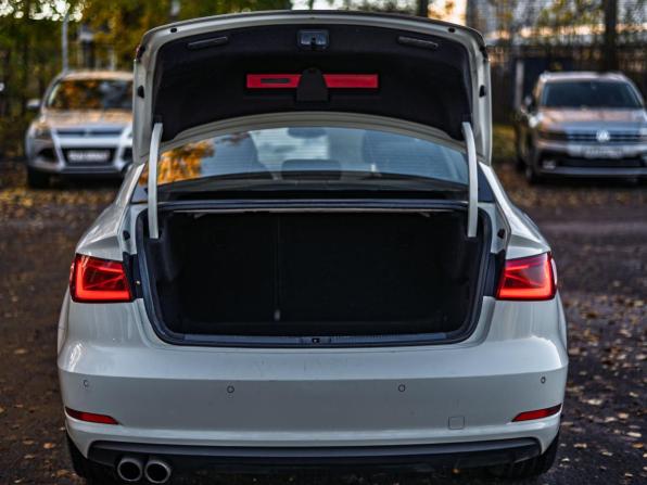 Audi A3 III (8V) с пробегом 2015 года, цена 1 230 000 рублей, 193076 км, седан, Автокод Объявления