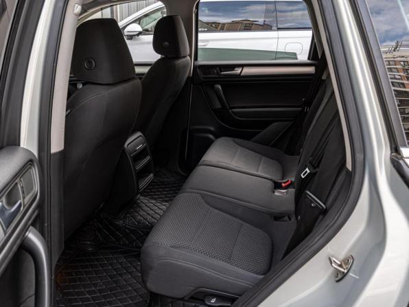 Volkswagen Touareg II с пробегом 2012 года, цена 1 860 000 рублей, 254571 км, внедорожник, Автокод Объявления