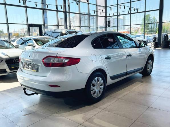 Renault Fluence I с пробегом 2012 года, цена 630 000 рублей, 241092 км, седан, Автокод Объявления