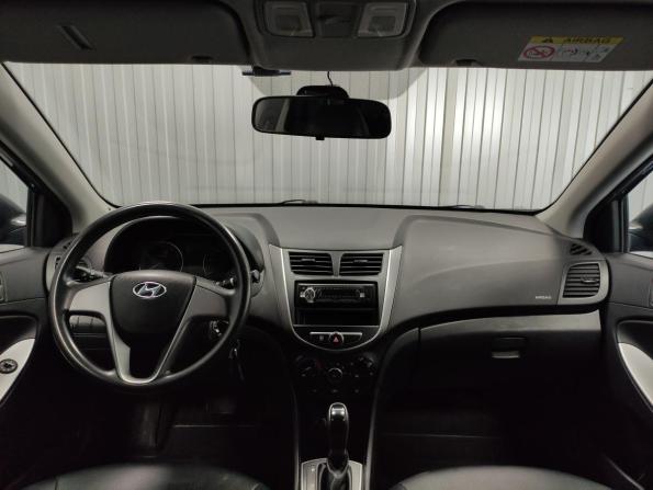 Hyundai Solaris I Рестайлинг с пробегом 2014 года, цена 899 000 рублей, 157789 км, седан, Автокод Объявления