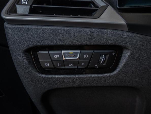 BMW 3 серии VII (G2x) Рестайлинг с пробегом 2022 года, цена 4 790 000 рублей, 21476 км, седан, Автокод Объявления