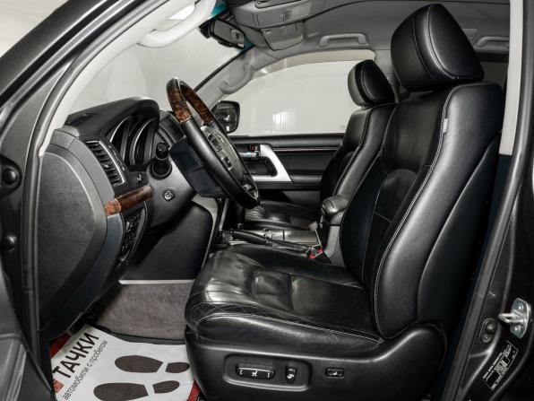 Toyota Land Cruiser 200 Series Рестайлинг 1 с пробегом 2012 года, цена 4 134 000 рублей, 123976 км, внедорожник, Автокод Объявления