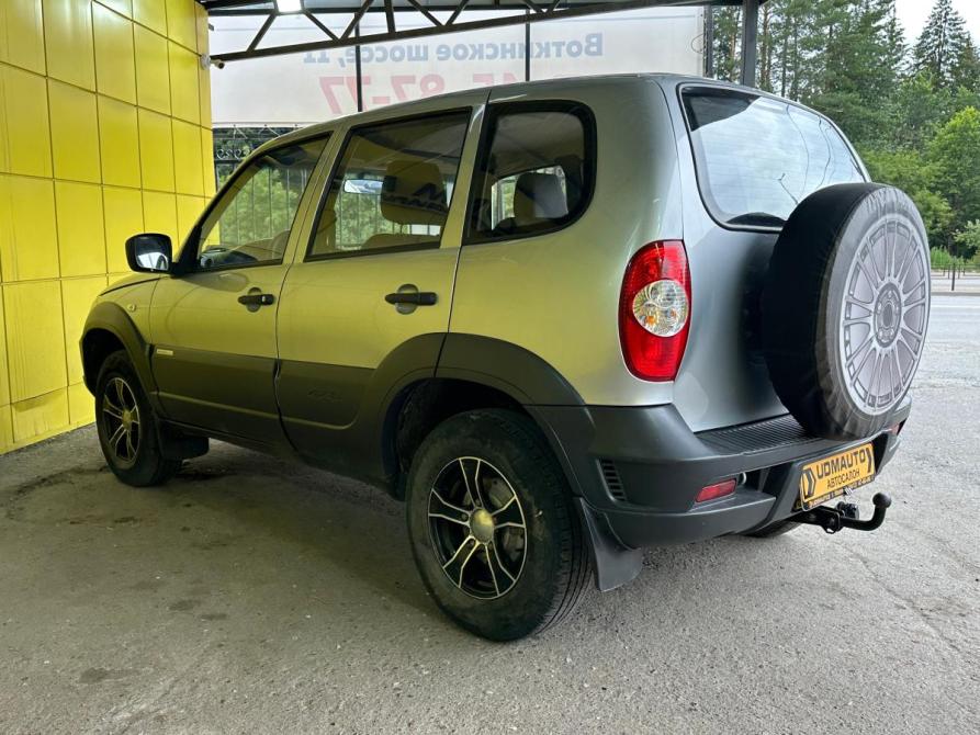 Chevrolet Niva I Рестайлинг Ижевск  - изображение 8