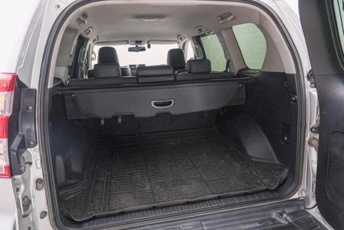 Toyota Land Cruiser Prado 150 Series Рестайлинг 1 с пробегом 2014 года, цена 3 599 000 рублей, 309000 км, внедорожник, Автокод Объявления