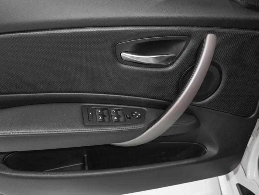 BMW 1 серии I (E81/E82/E87/E88) Рестайлинг Москва  - изображение 16