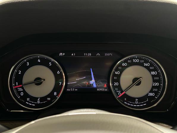 Volkswagen Touareg III с пробегом 2019 года, цена 4 537 000 рублей, 80876 км, внедорожник, Автокод Объявления