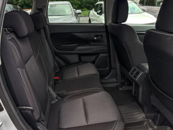 Mitsubishi Outlander III Рестайлинг 3 с пробегом 2021 года, цена 2 590 000 рублей, 78379 км, внедорожник, Автокод Объявления
