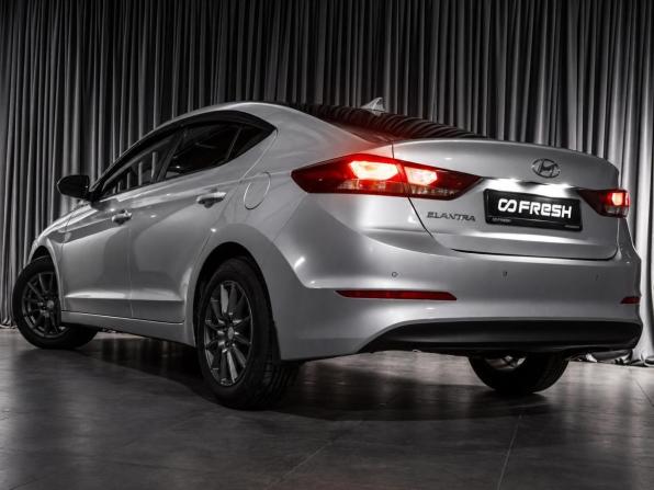 Hyundai Elantra VI (AD) с пробегом 2018 года, цена 1 609 000 рублей, 121109 км, седан, Автокод Объявления