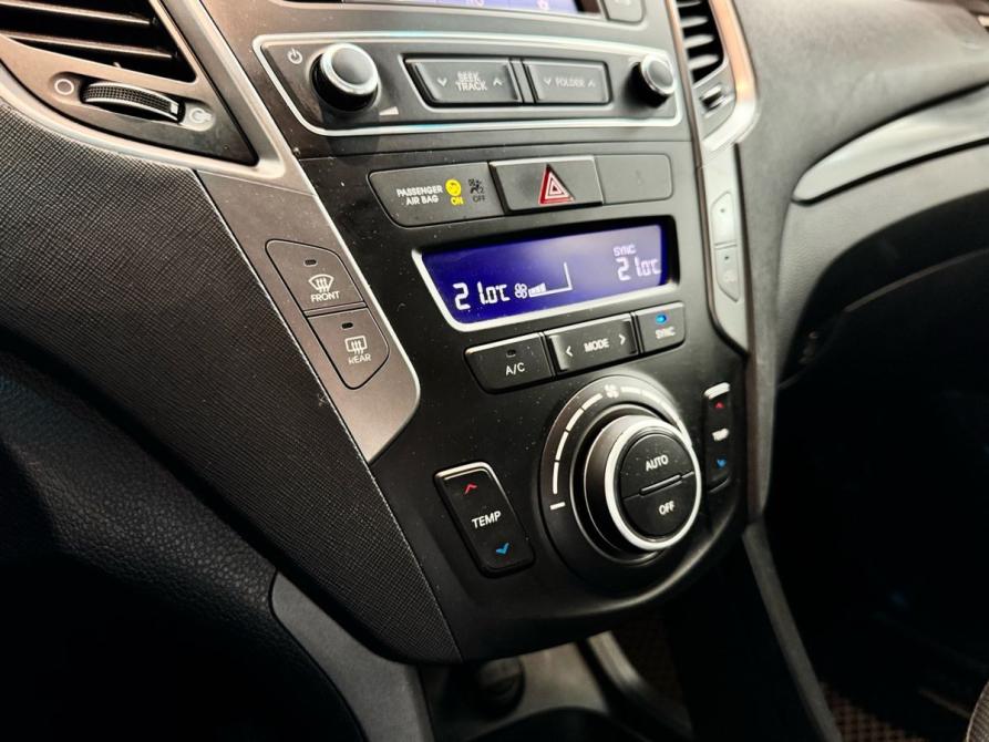 Hyundai Santa Fe III Рестайлинг Санкт-Петербург  - изображение 19