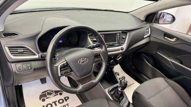 Hyundai Solaris II с пробегом 2017 года, цена 1 145 000 рублей, 75359 км, седан, Автокод Объявления