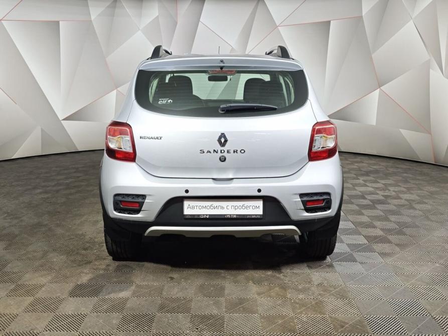 Renault Sandero II Москва  - изображение 8