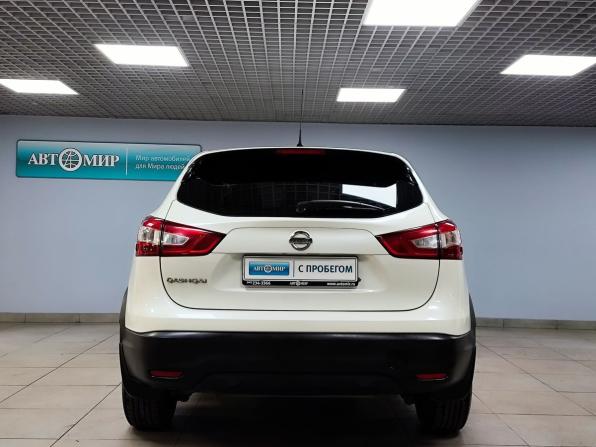 Nissan Qashqai II с пробегом 2015 года, цена 1 644 000 рублей, 108086 км, внедорожник, Автокод Объявления