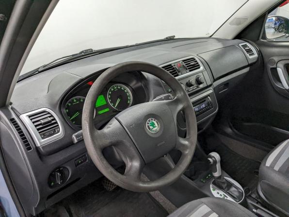 Skoda Roomster I с пробегом 2008 года, цена 630 000 рублей, 174280 км, компактвэн, Автокод Объявления