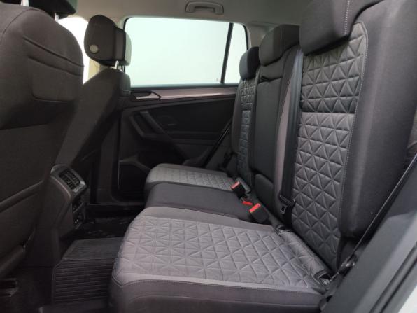 Volkswagen Tiguan II Рестайлинг с пробегом 2021 года, цена 3 885 000 рублей, 26000 км, внедорожник, Автокод Объявления