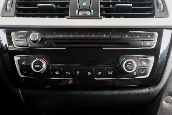 BMW 3 серии VI (F3x) Рестайлинг с пробегом 2017 года, цена 2 199 000 рублей, 243600 км, универсал, Автокод Объявления