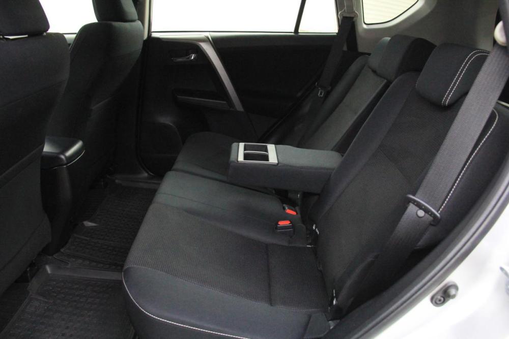 Toyota RAV4 IV (XA40) Рестайлинг Чебоксары  - изображение 28