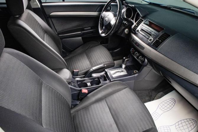 Mitsubishi Lancer X Рестайлинг с пробегом 2012 года, цена 979 000 рублей, 209000 км, седан, Автокод Объявления