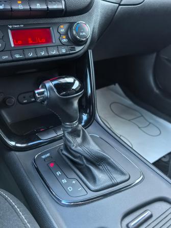 Kia Ceed II с пробегом 2015 года, цена 1 050 000 рублей, 170000 км, хэтчбек, Автокод Объявления