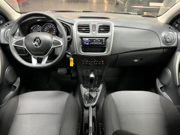 Renault Logan II Рестайлинг с пробегом 2021 года, цена 1 024 000 рублей, 88657 км, седан, Автокод Объявления