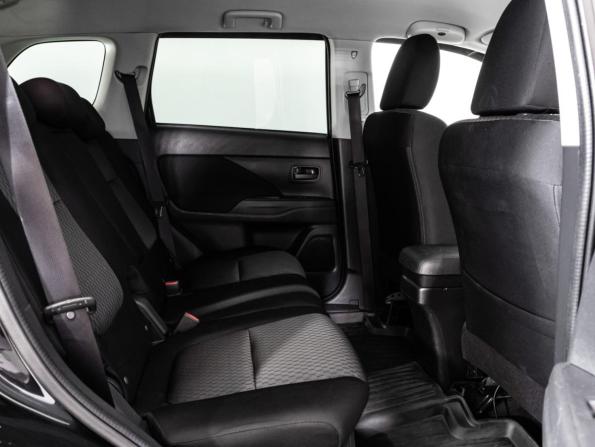 Mitsubishi Outlander III Рестайлинг 2 с пробегом 2015 года, цена 1 449 000 рублей, 189721 км, внедорожник, Автокод Объявления