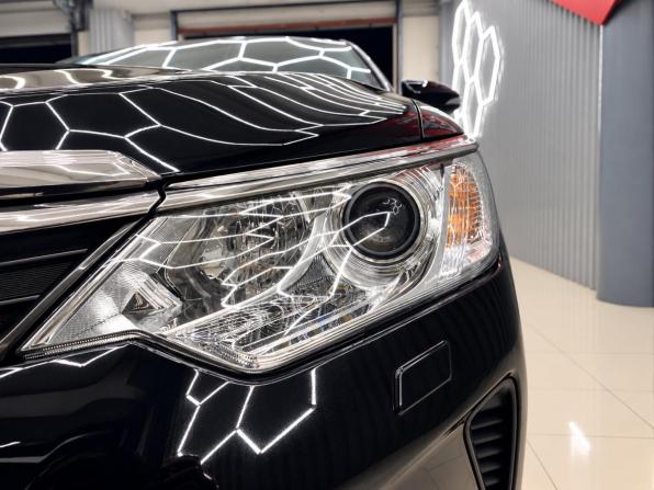 Toyota Camry VII (XV50) Рестайлинг 2 с пробегом 2018 года, цена 2 350 000 рублей, 157863 км, седан, Автокод Объявления