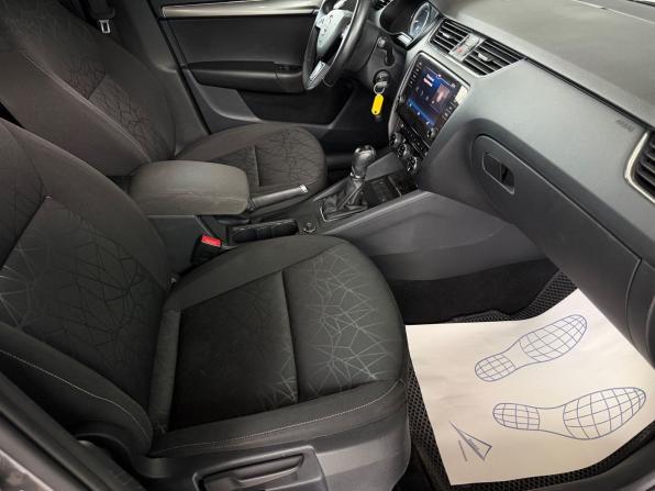Skoda Octavia III (A7) Рестайлинг с пробегом 2019 года, цена 1 665 000 рублей, 180791 км, лифтбек, Автокод Объявления