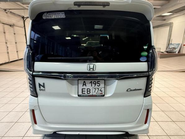 Honda N-BOX II с пробегом 2018 года, цена 1 119 000 рублей, 101809 км, минивэн, Автокод Объявления