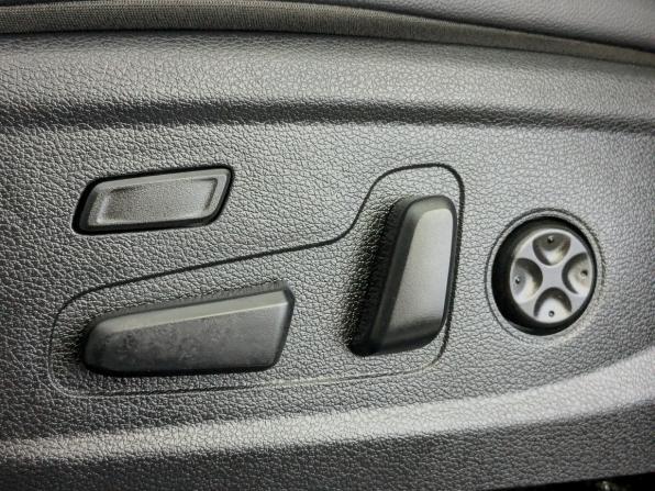 Hyundai Santa Fe IV Рестайлинг с пробегом 2022 года, цена 4 440 000 рублей, 51261 км, внедорожник, Автокод Объявления
