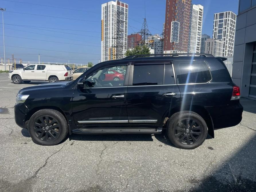 Toyota Land Cruiser 200 Series Рестайлинг 2 Екатеринбург  - изображение 3