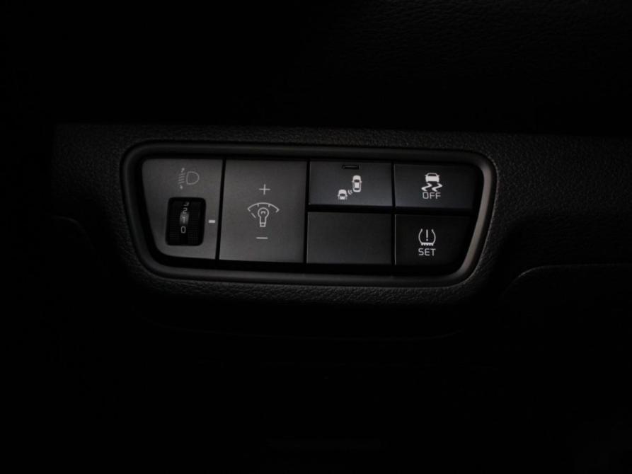 Kia Cerato IV Санкт-Петербург  - изображение 17