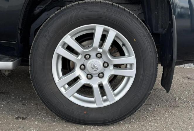 Toyota Land Cruiser Prado 150 Series с пробегом 2012 года, цена 2 545 000 рублей, 263828 км, внедорожник, Автокод Объявления