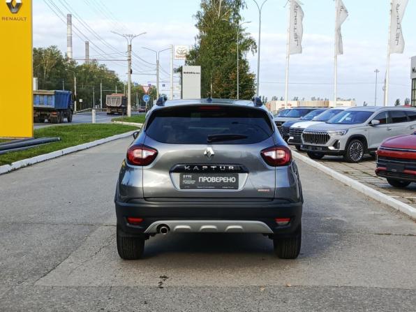 Renault Kaptur I Рестайлинг с пробегом 2021 года, цена 1 724 000 рублей, 70676 км, внедорожник, Автокод Объявления