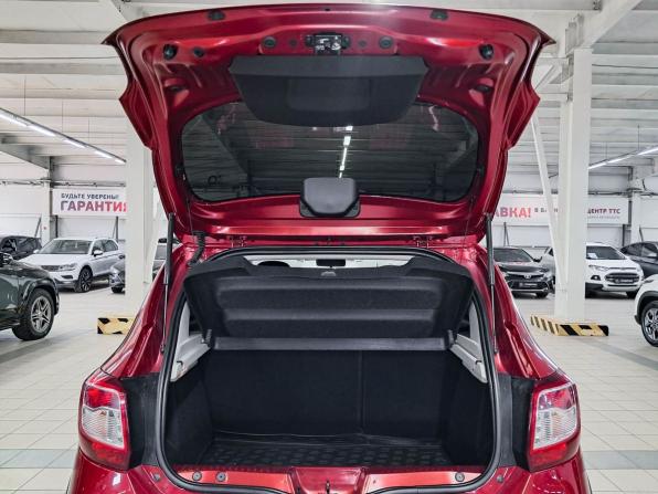 Renault Sandero II Рестайлинг с пробегом 2019 года, цена 1 100 000 рублей, 138120 км, хэтчбек, Автокод Объявления