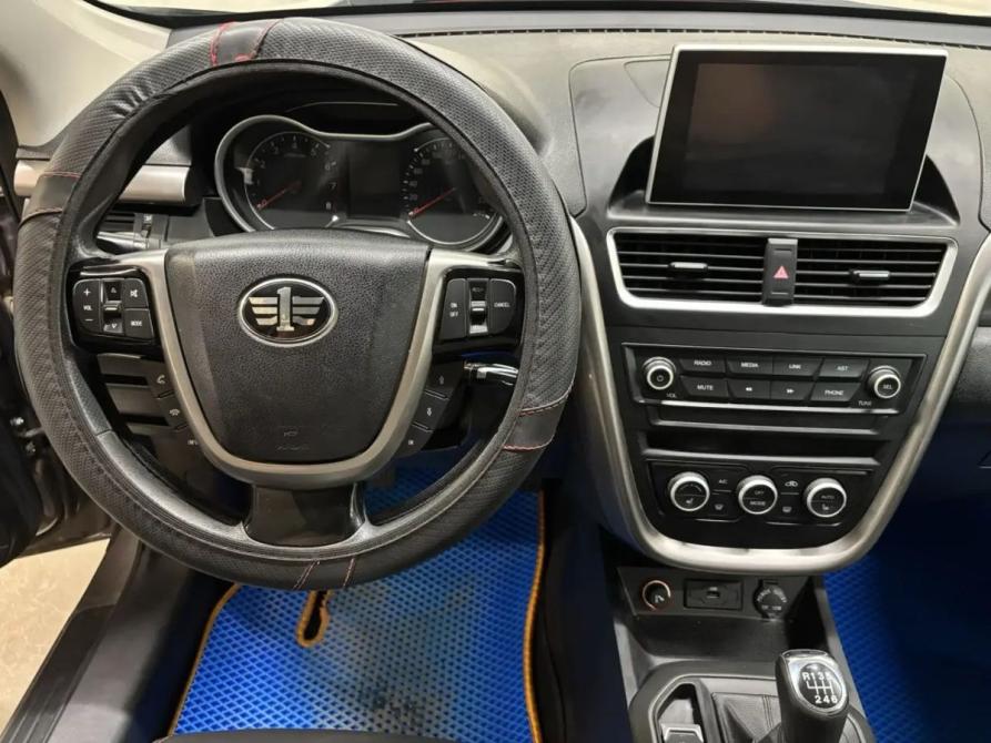FAW Besturn X80 I Рестайлинг Саратов  - изображение 11