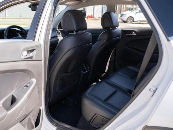 Hyundai Tucson III с пробегом 2017 года, цена 2 039 040 рублей, 146947 км, внедорожник, Автокод Объявления