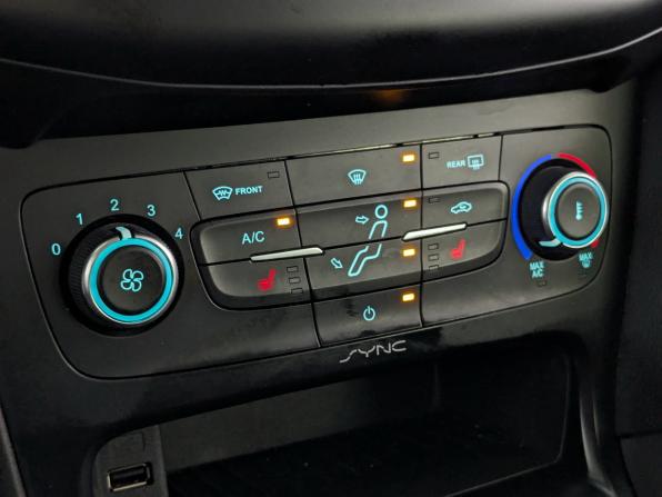Ford Focus III Рестайлинг с пробегом 2018 года, цена 1 120 000 рублей, 118079 км, хэтчбек, Автокод Объявления
