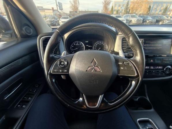 Mitsubishi Outlander III Рестайлинг 2 с пробегом 2015 года, цена 2 127 000 рублей, 146770 км, внедорожник, Автокод Объявления