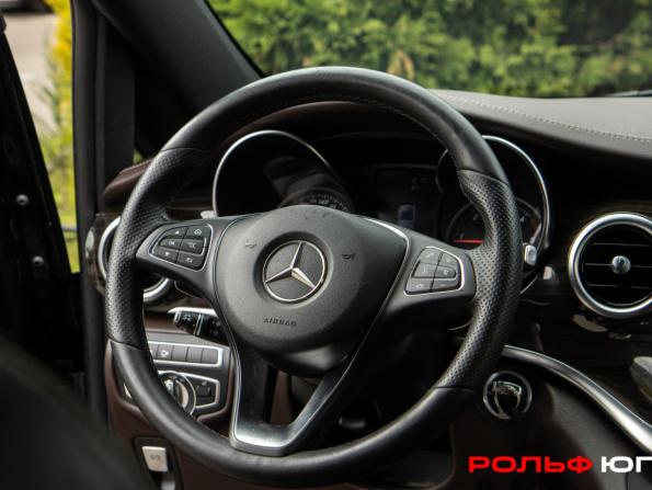 Mercedes-Benz V-Класс III (W447) с пробегом 2018 года, цена 4 990 000 рублей, 107933 км, минивэн, Автокод Объявления