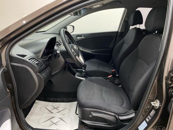 Hyundai Solaris I Рестайлинг с пробегом 2015 года, цена 890 000 рублей, 128241 км, седан, Автокод Объявления