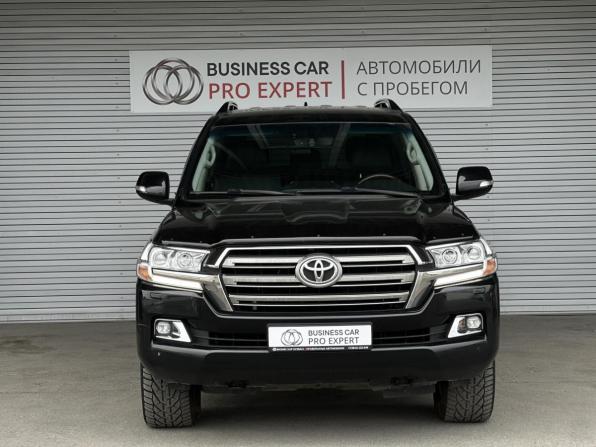 Toyota Land Cruiser 200 Series Рестайлинг 2 с пробегом 2017 года, цена 5 499 000 рублей, 165124 км, внедорожник, Автокод Объявления