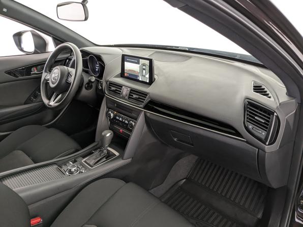 Mazda CX-4 I Рестайлинг с пробегом 2023 года, цена 2 700 000 рублей, 67321 км, внедорожник, Автокод Объявления