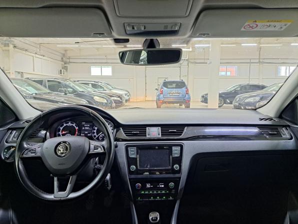 Skoda Rapid I Рестайлинг с пробегом 2018 года, цена 1 280 000 рублей, 90000 км, лифтбек, Автокод Объявления
