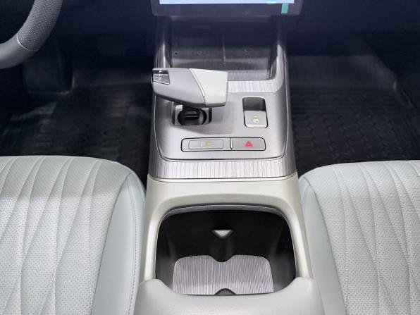 Changan Lamore с пробегом 2024 года, цена 1 990 000 рублей, 45648 км, седан, Автокод Объявления