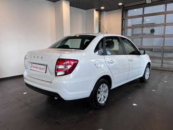 Lada (ВАЗ) Granta I Рестайлинг с пробегом 2023 года, цена 740 000 рублей, 28324 км, седан, Автокод Объявления