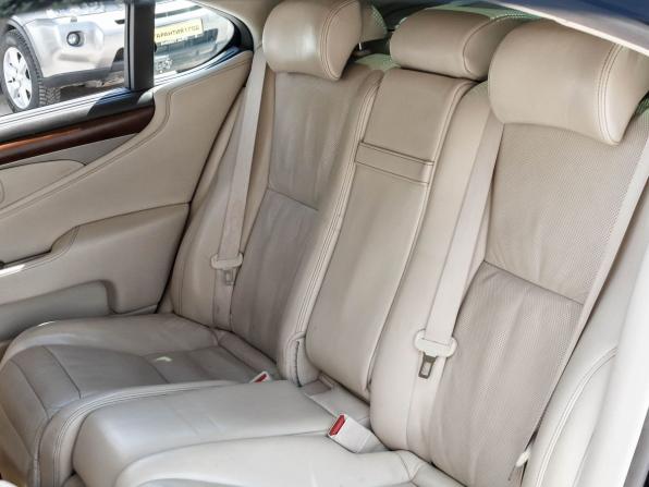 Lexus LS IV Рестайлинг 2 с пробегом 2012 года, цена 1 990 000 рублей, 243589 км, седан, Автокод Объявления