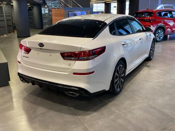 Kia Optima IV Рестайлинг с пробегом 2019 года, цена 1 840 000 рублей, 123000 км, седан, Автокод Объявления